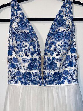 sherri hill blue and white floral prom dress Sherri Hill 52620 Dress main image 0